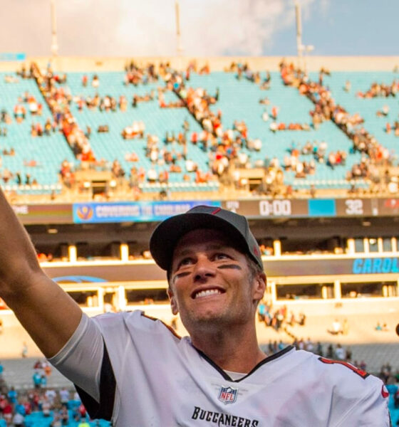 Tom Brady Retires